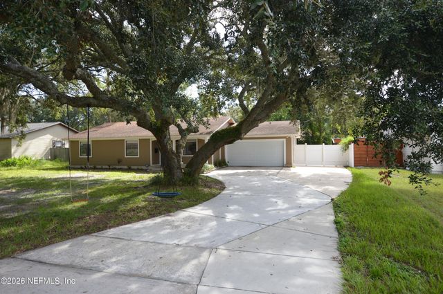 2045 DERRINGER Road, Jacksonville, FL 32225