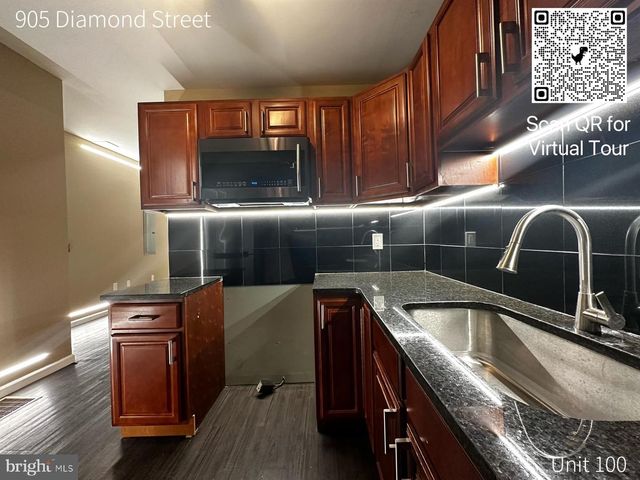 905 DIAMOND ST, Philadelphia, PA 19122