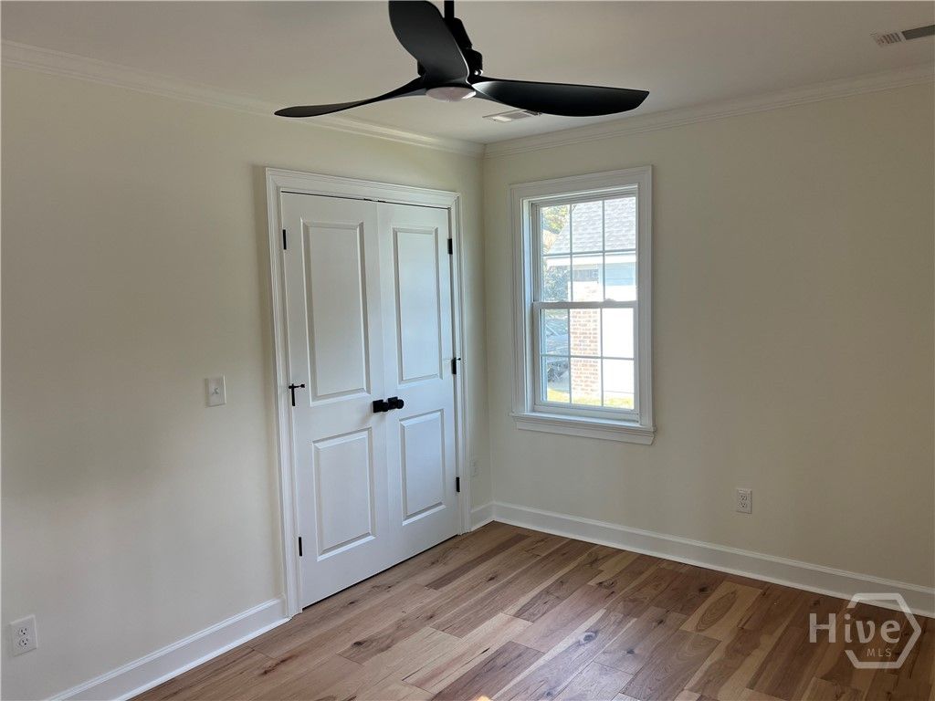 Image 10 of property listing at 233 E Derenne Avenue, Savannah, GA 31405