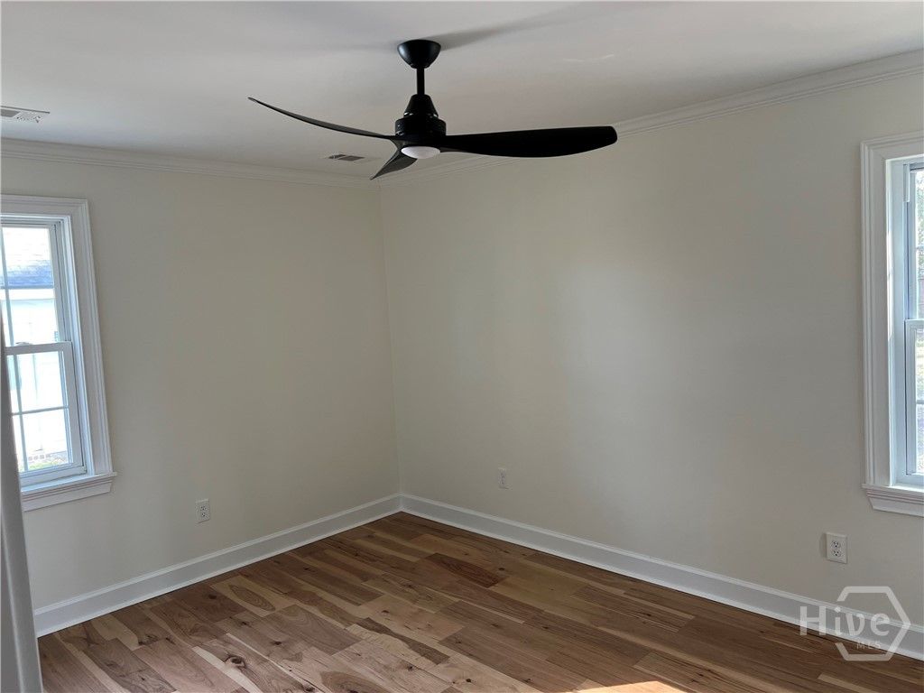 Image 14 of property listing at 233 E Derenne Avenue, Savannah, GA 31405