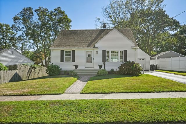 70 Pauline Avenue, West Haven, CT 06516