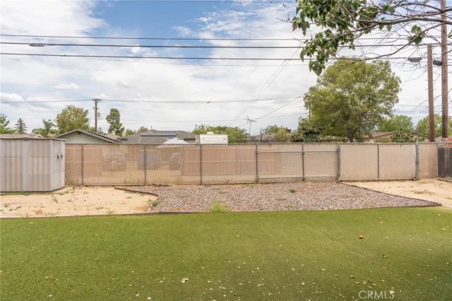 1232 Chestnut Avenue, Beaumont, CA 92223
