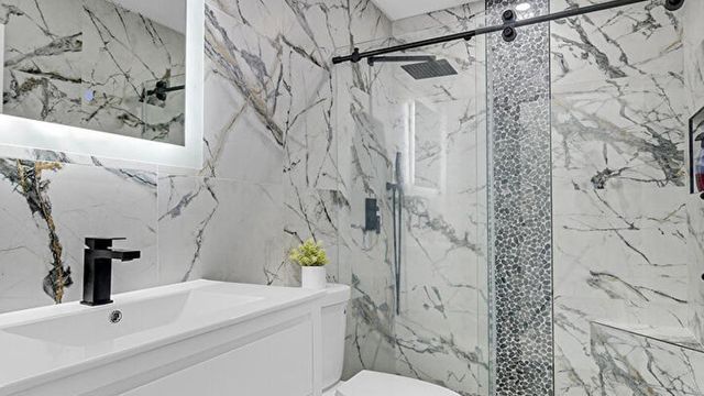 518 NW 130th Way, Pembroke Pines, FL 33028