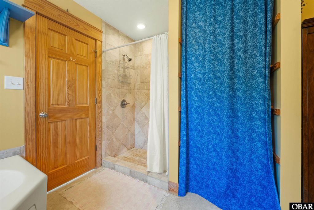 Image 21 of property listing at 501 Brant Road Lot #22, Corolla, NC 27927