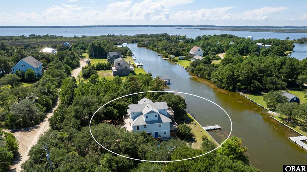 Image 6 of property listing at 501 Brant Road Lot #22, Corolla, NC 27927