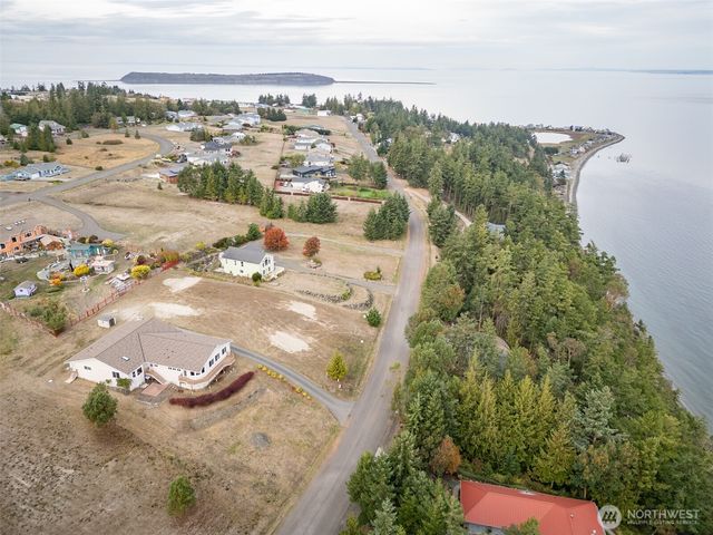 382 Discovery View Drive, Sequim, WA 98382