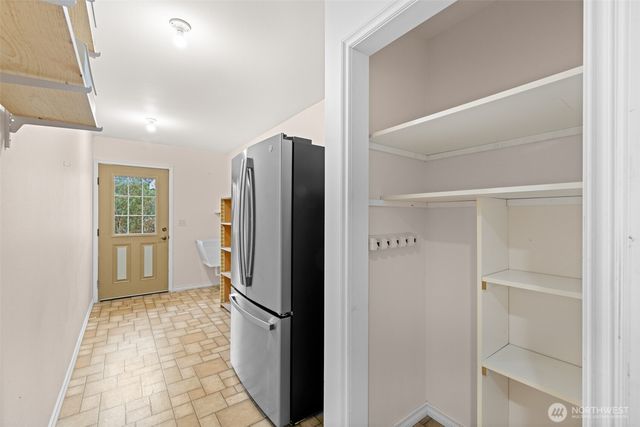 382 Discovery View Drive, Sequim, WA 98382