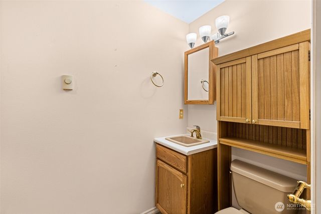 382 Discovery View Drive, Sequim, WA 98382