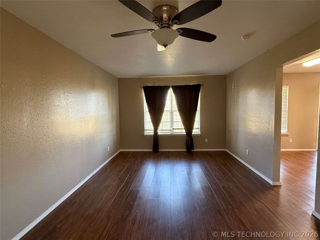 1910 S 70th Street W, Muskogee, OK 74401