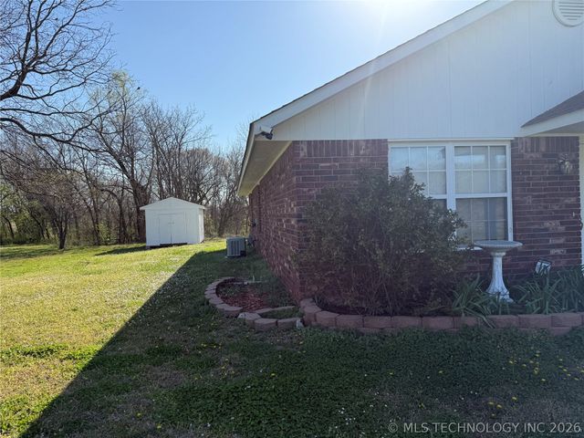 1910 S 70th Street W, Muskogee, OK 74401