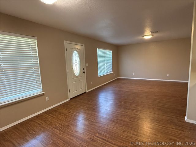 1910 S 70th Street W, Muskogee, OK 74401