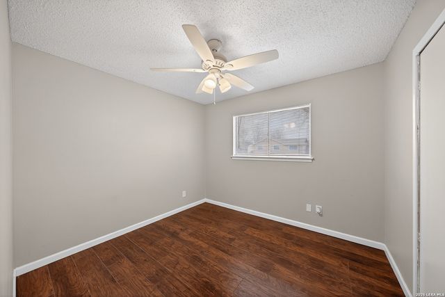 300 Roanoke, Schertz, TX 78154