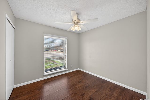 300 Roanoke, Schertz, TX 78154