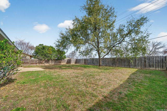 300 Roanoke, Schertz, TX 78154