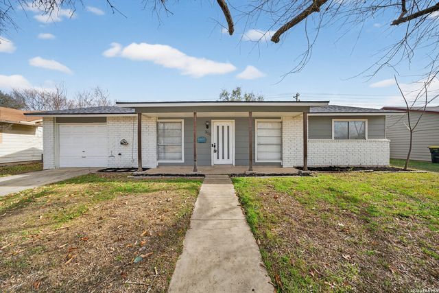 300 Roanoke, Schertz, TX 78154