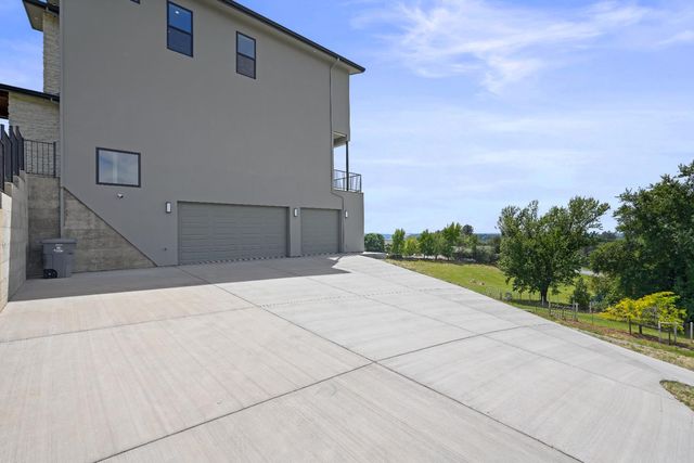 2661 Shirland Tract Rd, Auburn, CA 95603