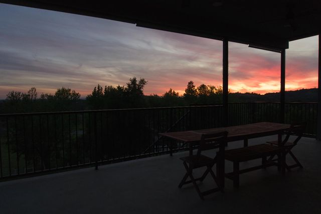 2661 Shirland Tract Rd, Auburn, CA 95603