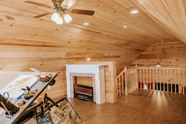 109 Betsey Lane, Monticello, KY 42633