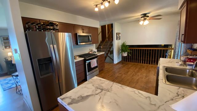 1602 Cozy Lane, Dyer, IN 46311
