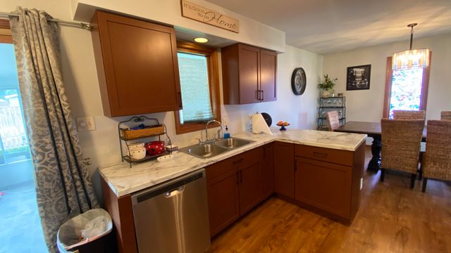 1602 Cozy Lane, Dyer, IN 46311