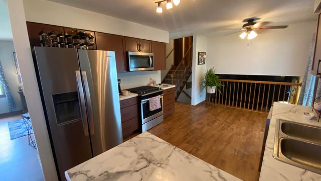 1602 Cozy Lane, Dyer, IN 46311