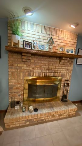 1602 Cozy Lane, Dyer, IN 46311