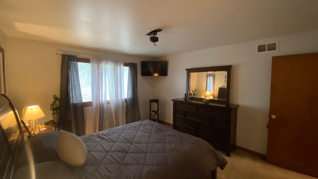 1602 Cozy Lane, Dyer, IN 46311