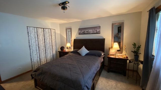 1602 Cozy Lane, Dyer, IN 46311