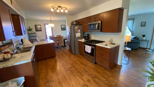 1602 Cozy Lane, Dyer, IN 46311