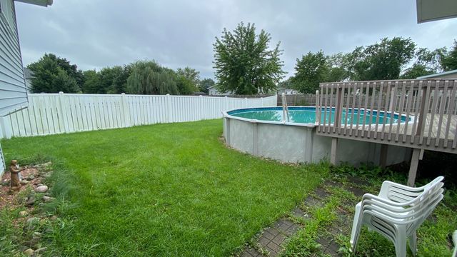 1602 Cozy Lane, Dyer, IN 46311