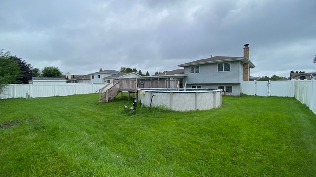 1602 Cozy Lane, Dyer, IN 46311