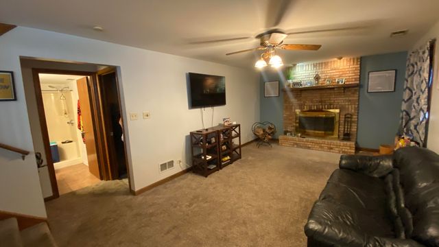 1602 Cozy Lane, Dyer, IN 46311