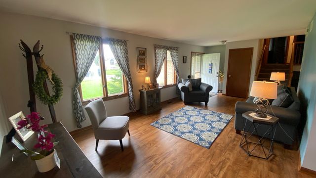 1602 Cozy Lane, Dyer, IN 46311