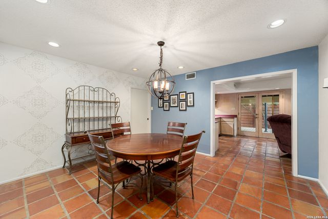 4210 Bluemel, San Antonio, TX 78240