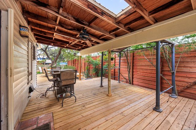 4210 Bluemel, San Antonio, TX 78240