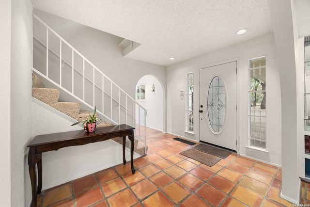 4210 Bluemel, San Antonio, TX 78240