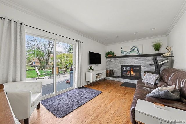 42942 Barchester Road, Canton, MI 48187