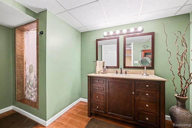 42942 Barchester Road, Canton, MI 48187