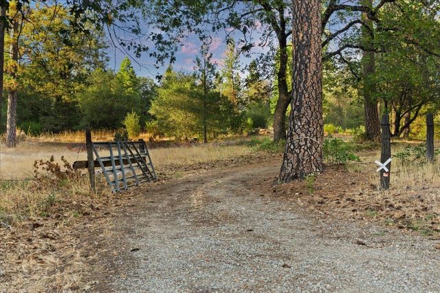 13847 Tyler Foote Rd, Nevada City, CA 95959