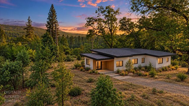13847 Tyler Foote Rd, Nevada City, CA 95959