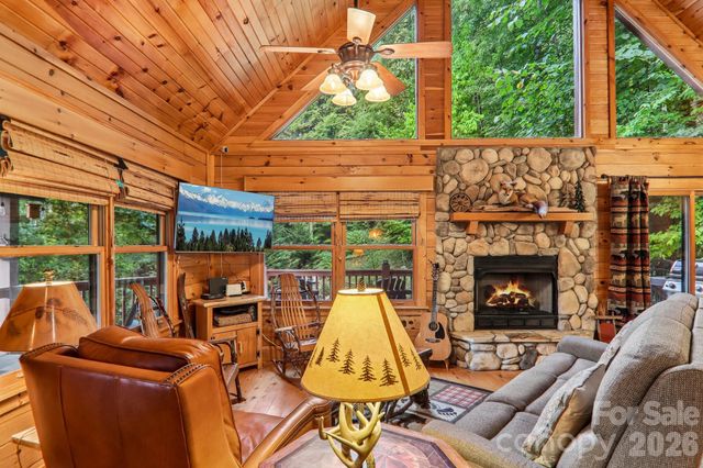 230 Forest Drive, Maggie Valley, NC 28751