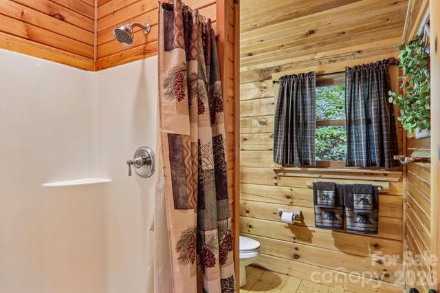230 Forest Drive, Maggie Valley, NC 28751