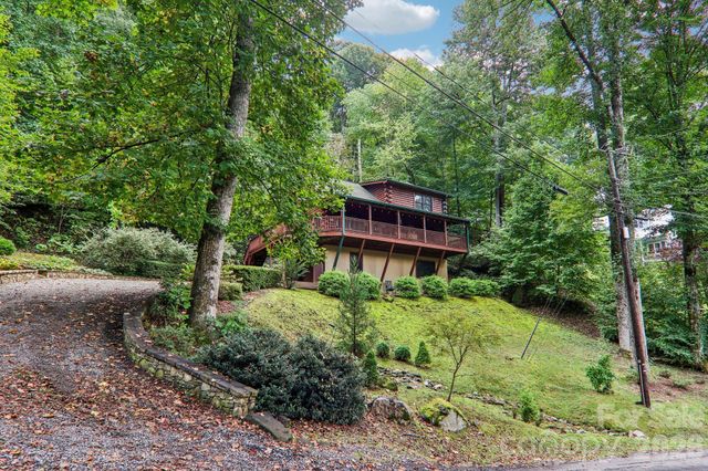 230 Forest Drive, Maggie Valley, NC 28751