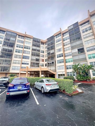 1100 Saint Charles Pl 411, Pembroke Pines, FL 33026