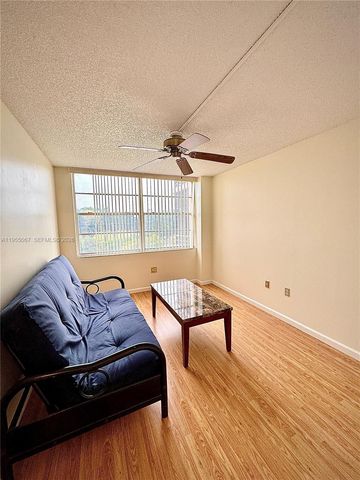 1100 Saint Charles Pl 411, Pembroke Pines, FL 33026