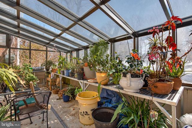 9 FOXCHASE RD, Malvern, PA 19355