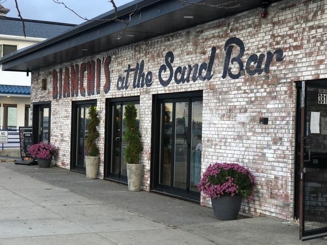 350 Revere Beach Blvd 13R, Revere, MA 02151