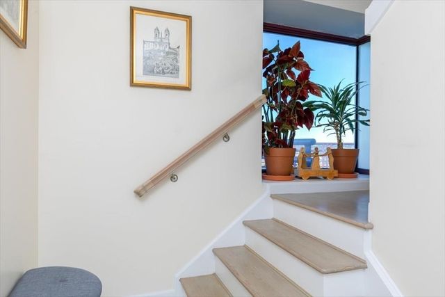 350 Revere Beach Blvd 13R, Revere, MA 02151