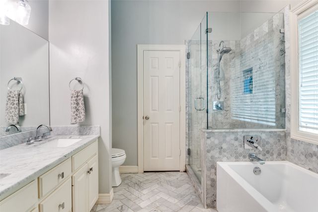 325 Valiant Drive, Rockwall, TX 75032
