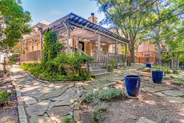 325 Valiant Drive, Rockwall, TX 75032